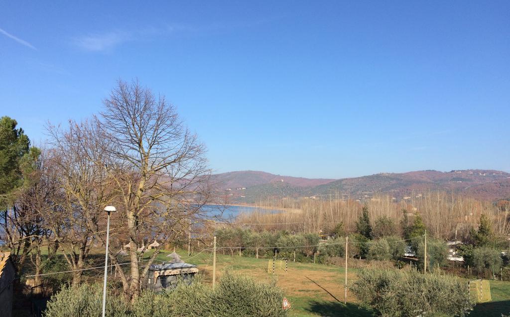 Appartamento San Feliciano Magione Quarto foto